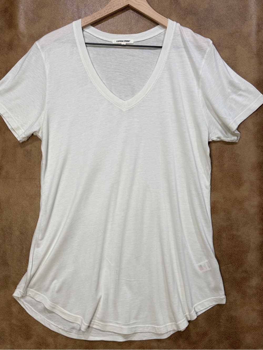 Cotton Citizen White Supima Cotton Micro Modal V-Neck Tee Size L NWOT